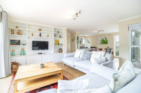 3 Bedroom Family Home, HoutBay, Cape Town, South Africa